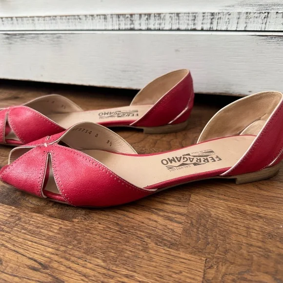 Salvatore Ferragamo D'Orsay Leather Lasercut Flats Women's Size 9.5 B S - Picture 2 of 9